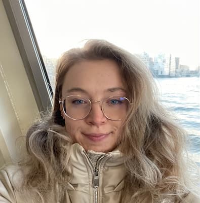 A portrait of Ioana Iliescu